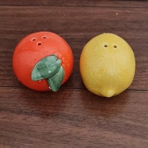 Ceramic Orange and Lemon Salt & Pepper Shakers - Fruit Design